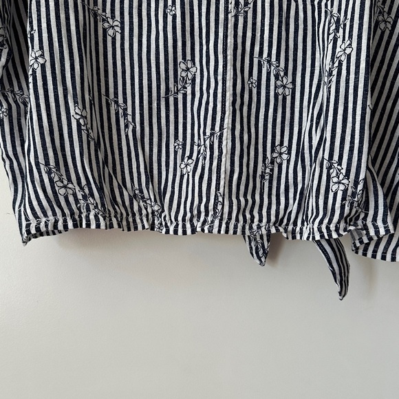 REITMANS | Navy and White Striped Linen Blend Button Up Short Sleeve Blouse - Picture 11 of 15